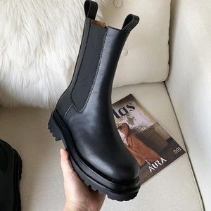 Chelsea boots